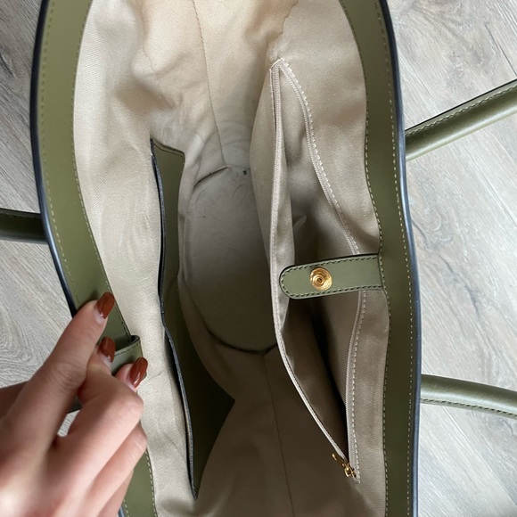 Little Liffner Tulip Tote with long handles in green with dust bag - Picture 2 of 6